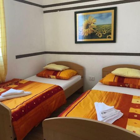 Villa Divna Лабин Екстериор снимка