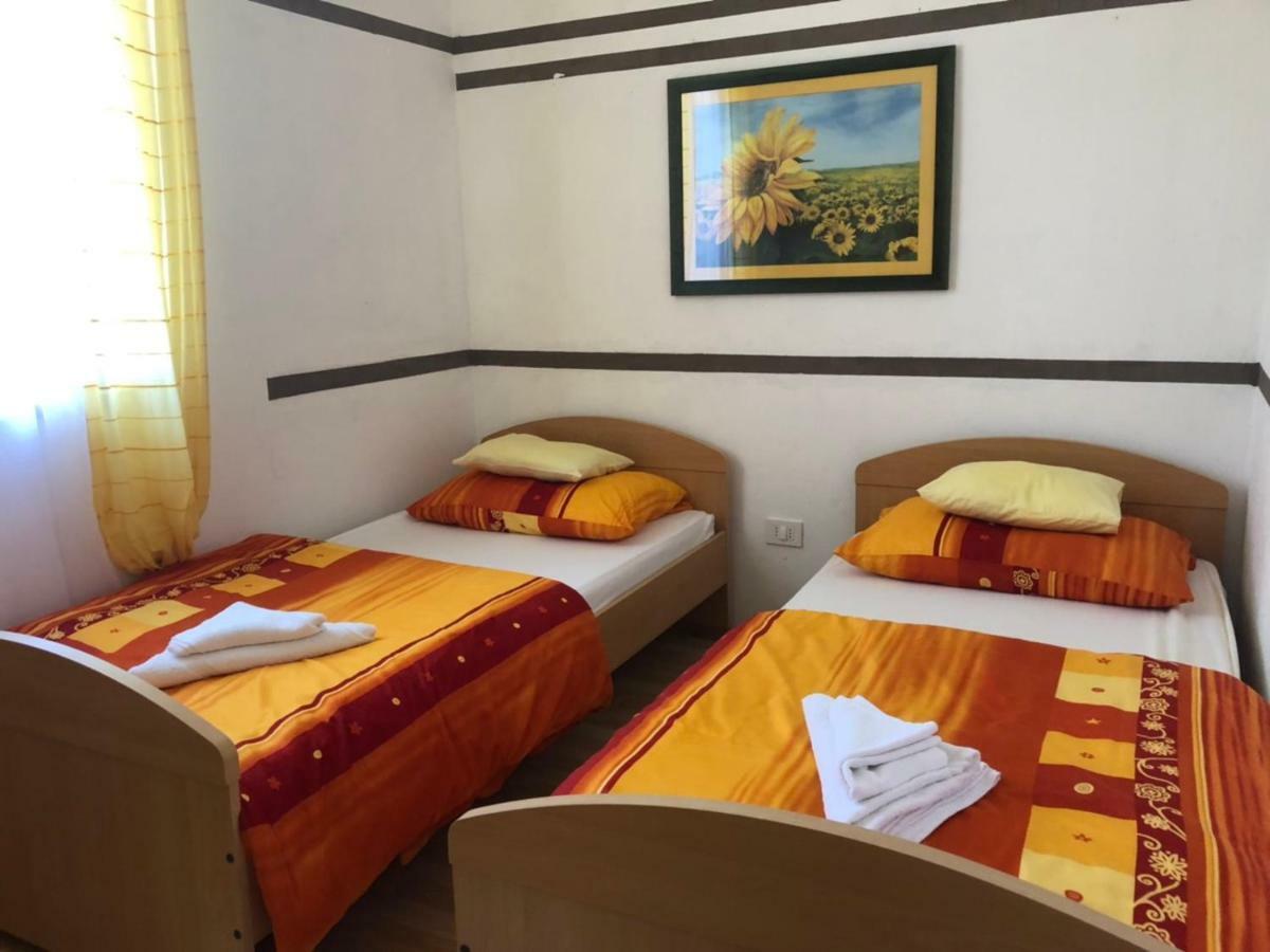Villa Divna Лабин Екстериор снимка